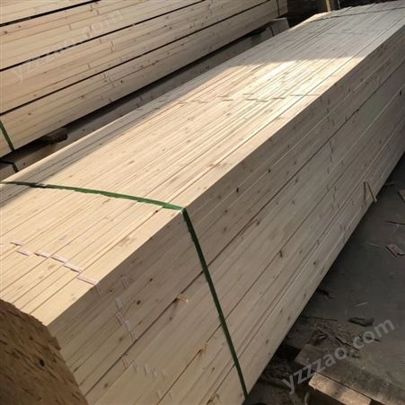 建亿建筑 木龙骨 防寒条松木材质 工地建筑使用屋面板 易安装4*9