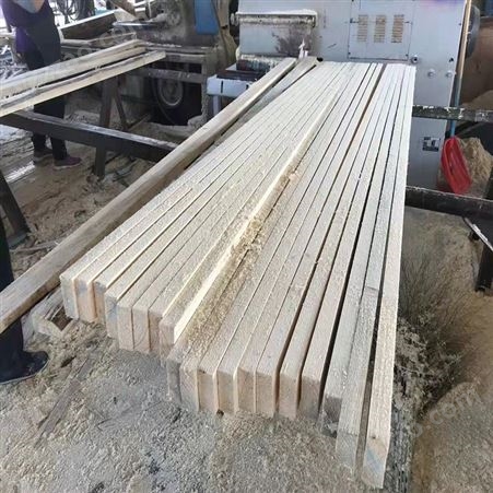 建筑木方 良美木业5x7白松建筑木方 工地建设方木定制加工