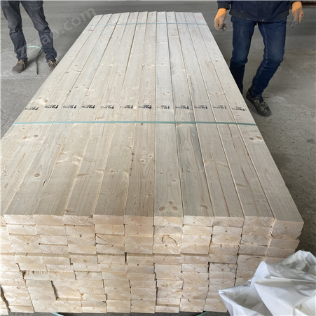 良美建材4×6木方 白松方木防腐木材加工厂 建筑工程用